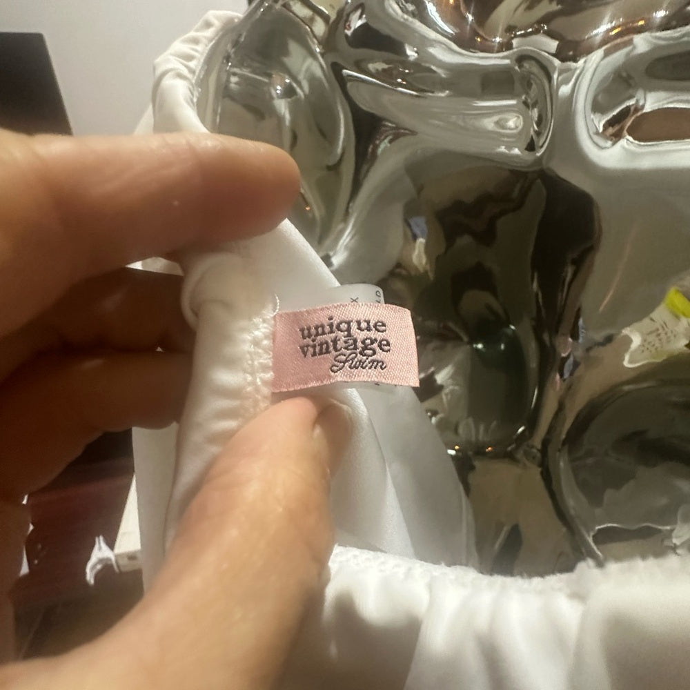 Unique Vintage White Off-Shoulder Bikini Top