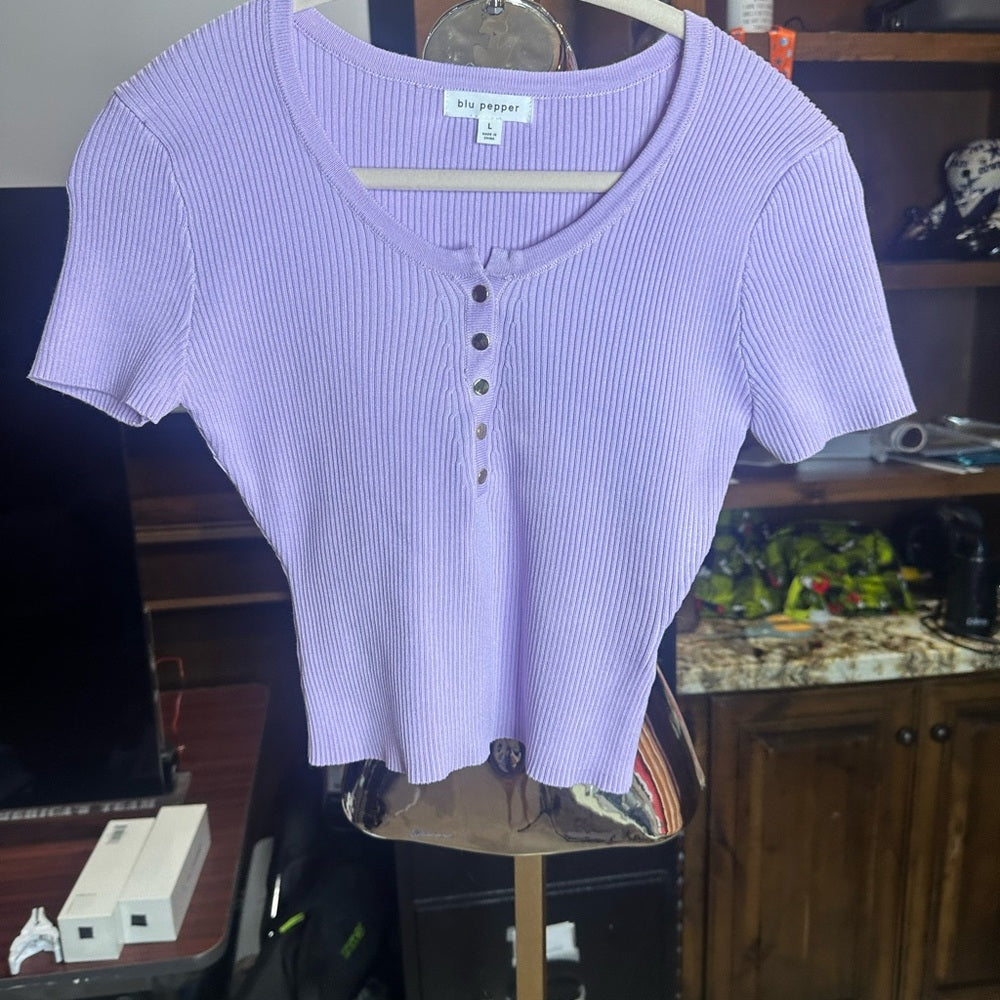 NWOT SIZE L Blu Pepper Purple Trendy Crop Top