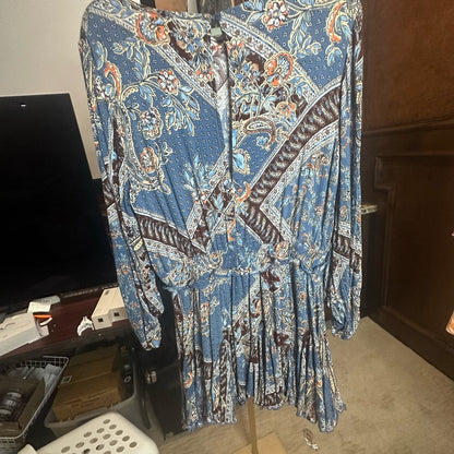 SIZE L Blue and Silver Resort Wear Jumpsuit with Bishop Sleeves