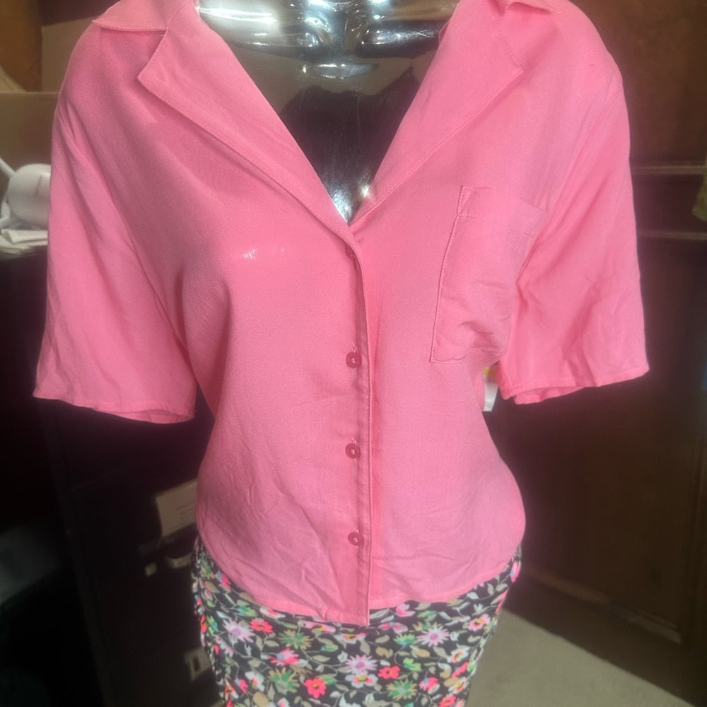 SIZE M Abound Pink Notched Collar Button Down Blouse