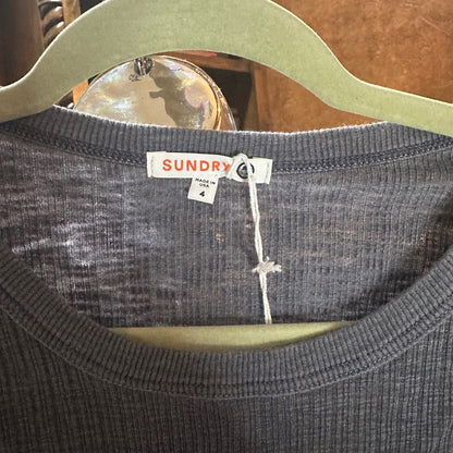 NWT SIZE XL/4 Sundry Ribbed Gray Sleeveless Tank Top