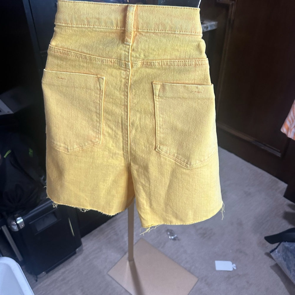 NWT SIZE 10 Tractr Yellow Skorts Vibrant Summer Style
