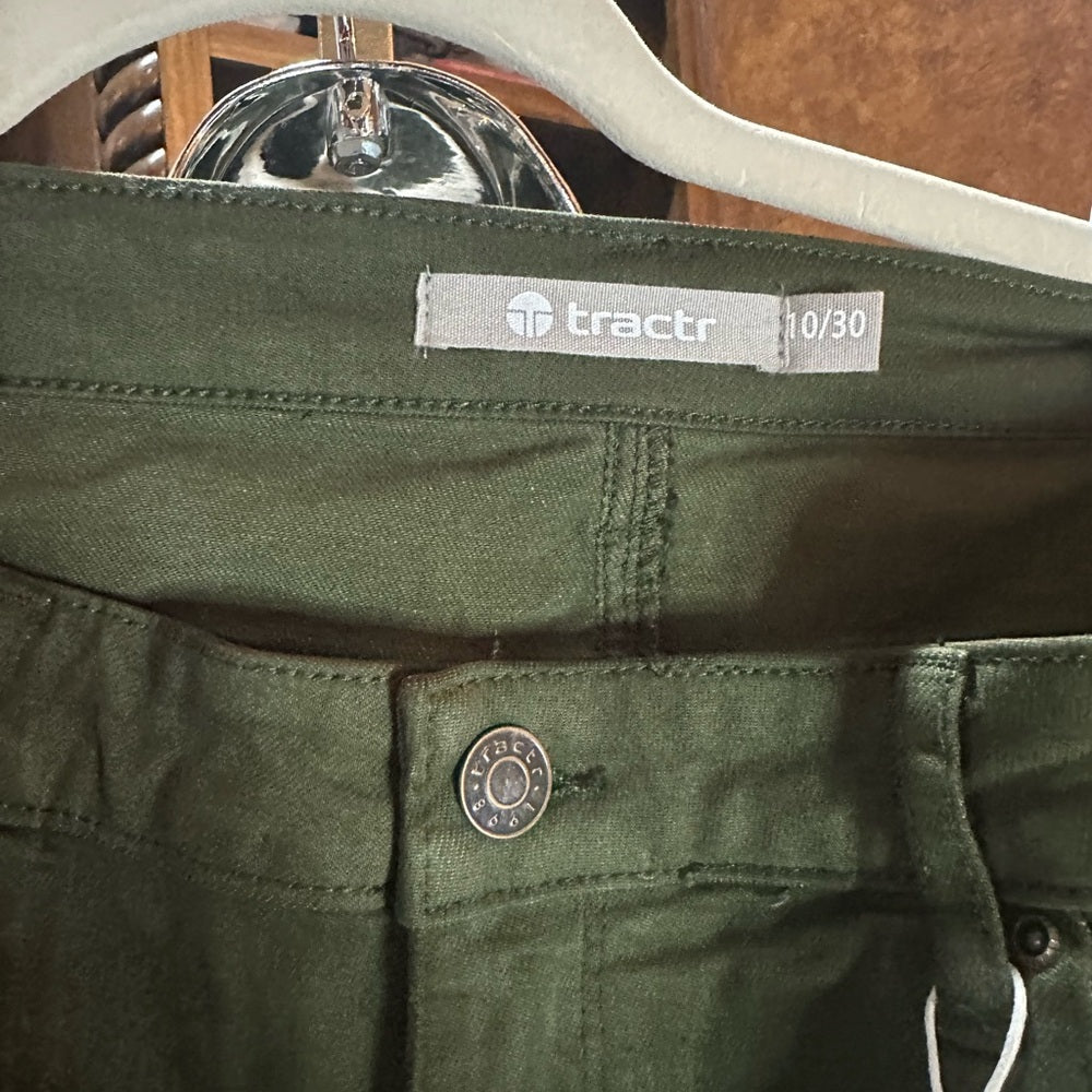 NWT SIZE 10/30 Tractr Green Cropped Ankle Pants High-Rise
