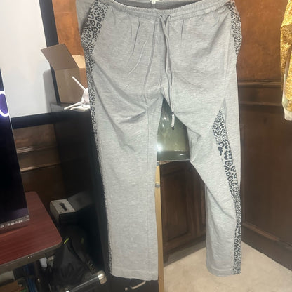 NWT SIZE L Hale Bob Gray and Black Track Pants with Relaxed Fit
