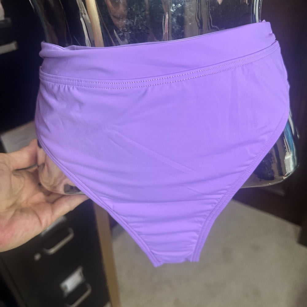 NWT SIZE S Billabong Purple Bikini Bottom
