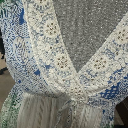 NWT SIZE L/XL White Tiered Maxi Sundress with V-Neck