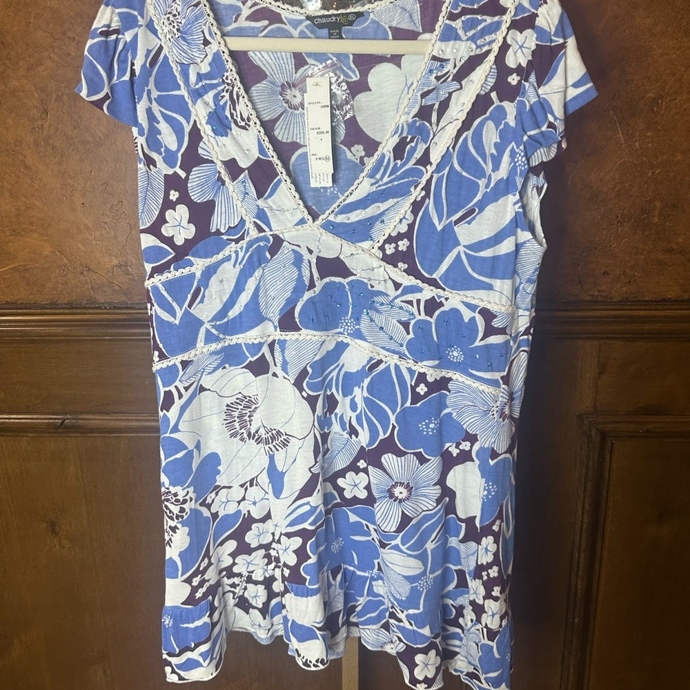 NWT SIZE XL Blue and White Asymmetrical Cap Sleeve Tunic Blouse