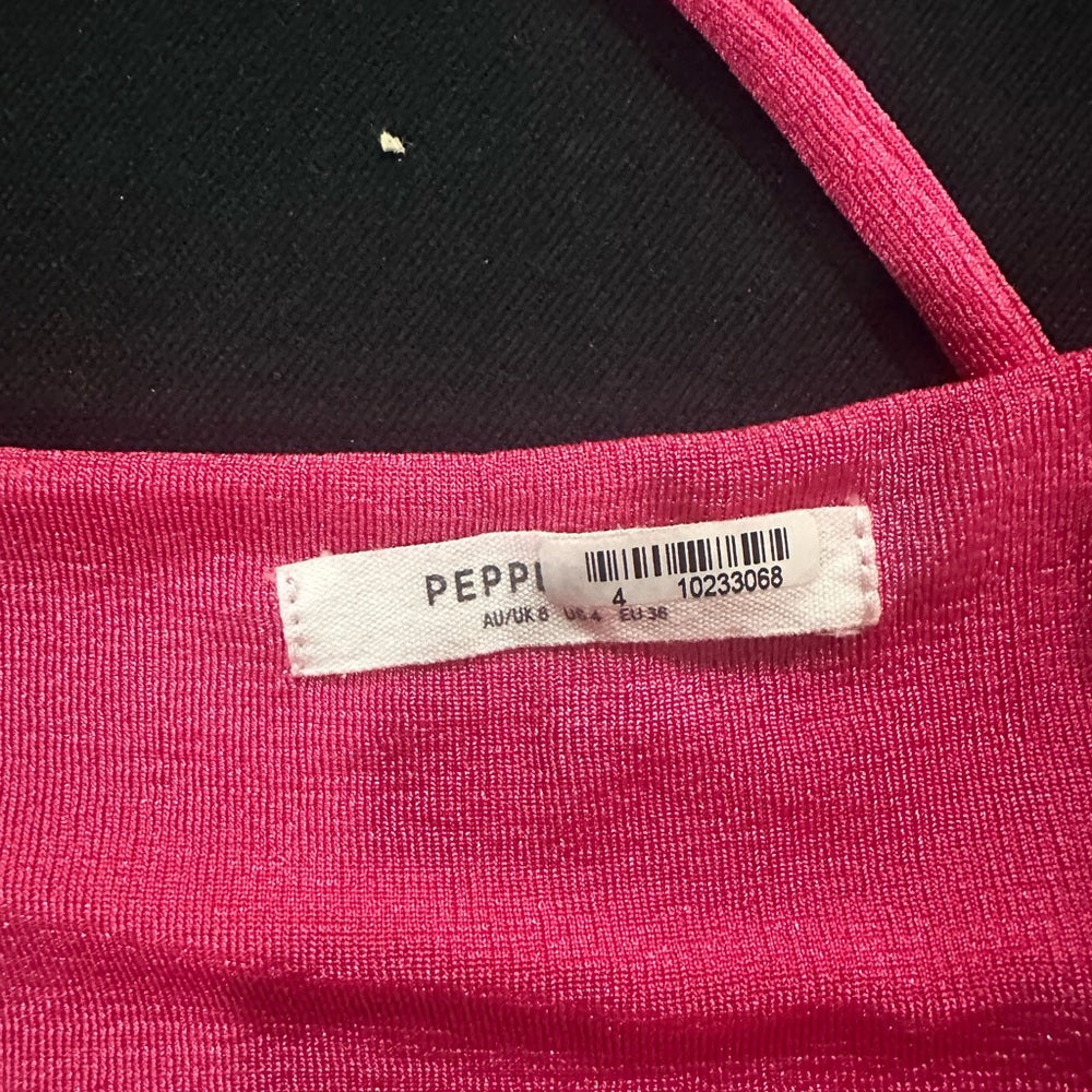 NWT SIZE 4 Peppermayo Pink Sleeveless Ruched Crop Top