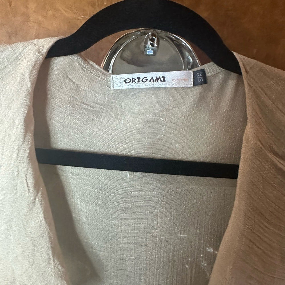 NWOT SIZE OS Origami Owl White and Brown Cozy Knit Sweater