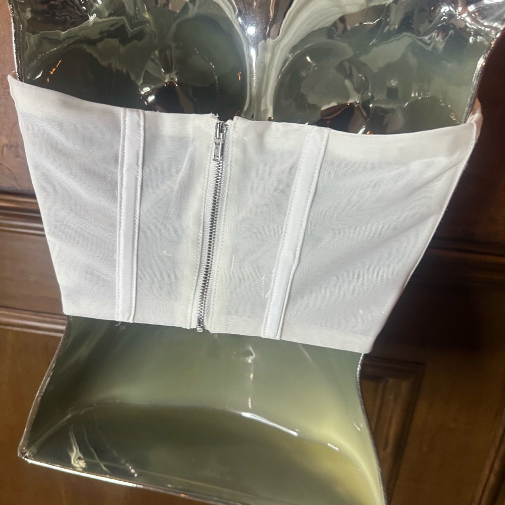 NWOT SUZE XS Bardot White Strapless Crop Top