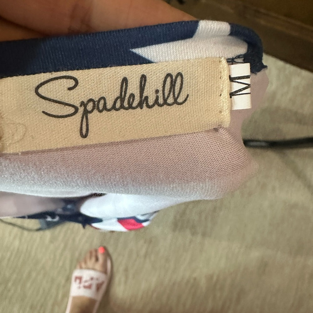 NWOT SIZE M Red and White Button Down Cut Out Blouse