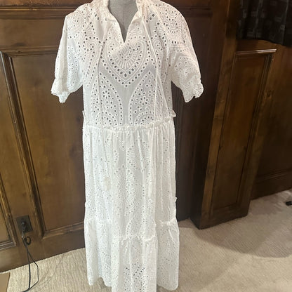 NWT SIZE L CZ collection White Maxi A-Line Skirt with Tiered Design