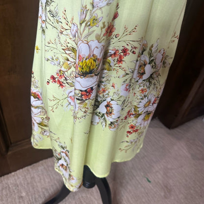 NWOT SIZE M BCBGeneration Cream Yellow Relaxed Tunic