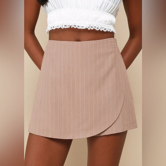 NWT SIZE S Lulus  Tan Wrap Mini Skorts Casual