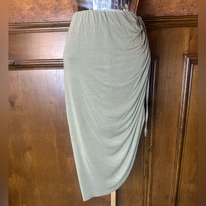 NWOT SIZE XS Heartloom Green Pencil Midi Skirt with Ruched Detail