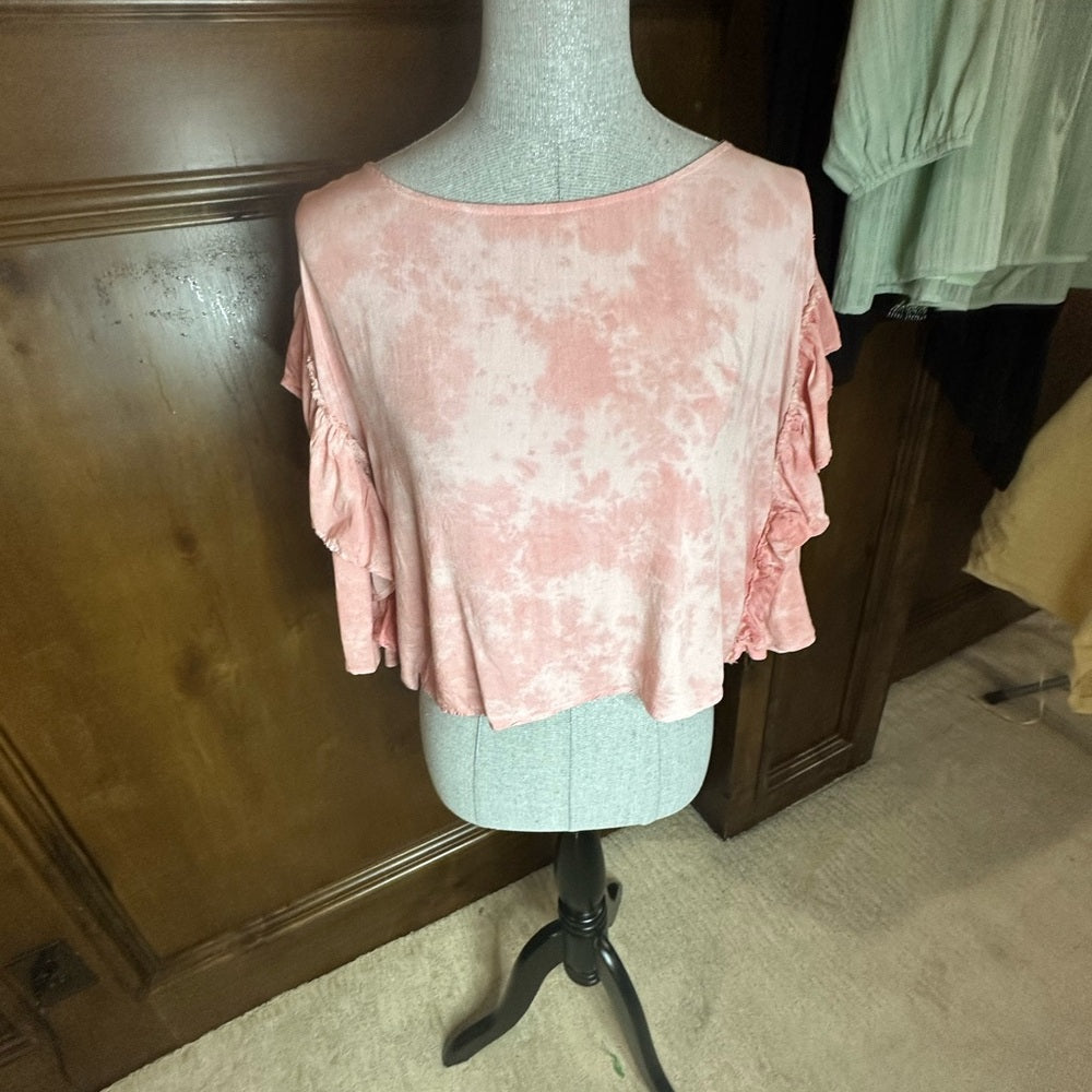 NWT SIZE M Mustard Seed Pink Ruffled Flutter Sleeve Crop Top
