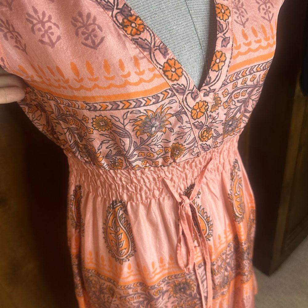 NWT SIZE L Pink Plunge Neckline Sleeveless Midi Sundress