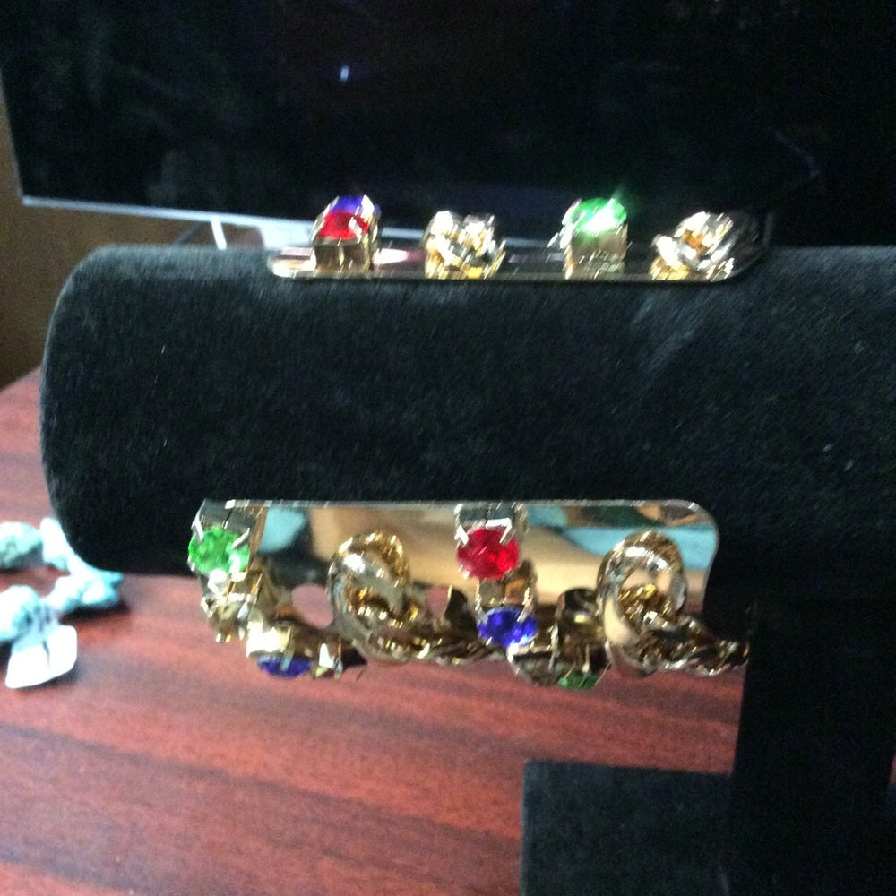 Elegant Gold and Multicolor Gemstone Bracelet