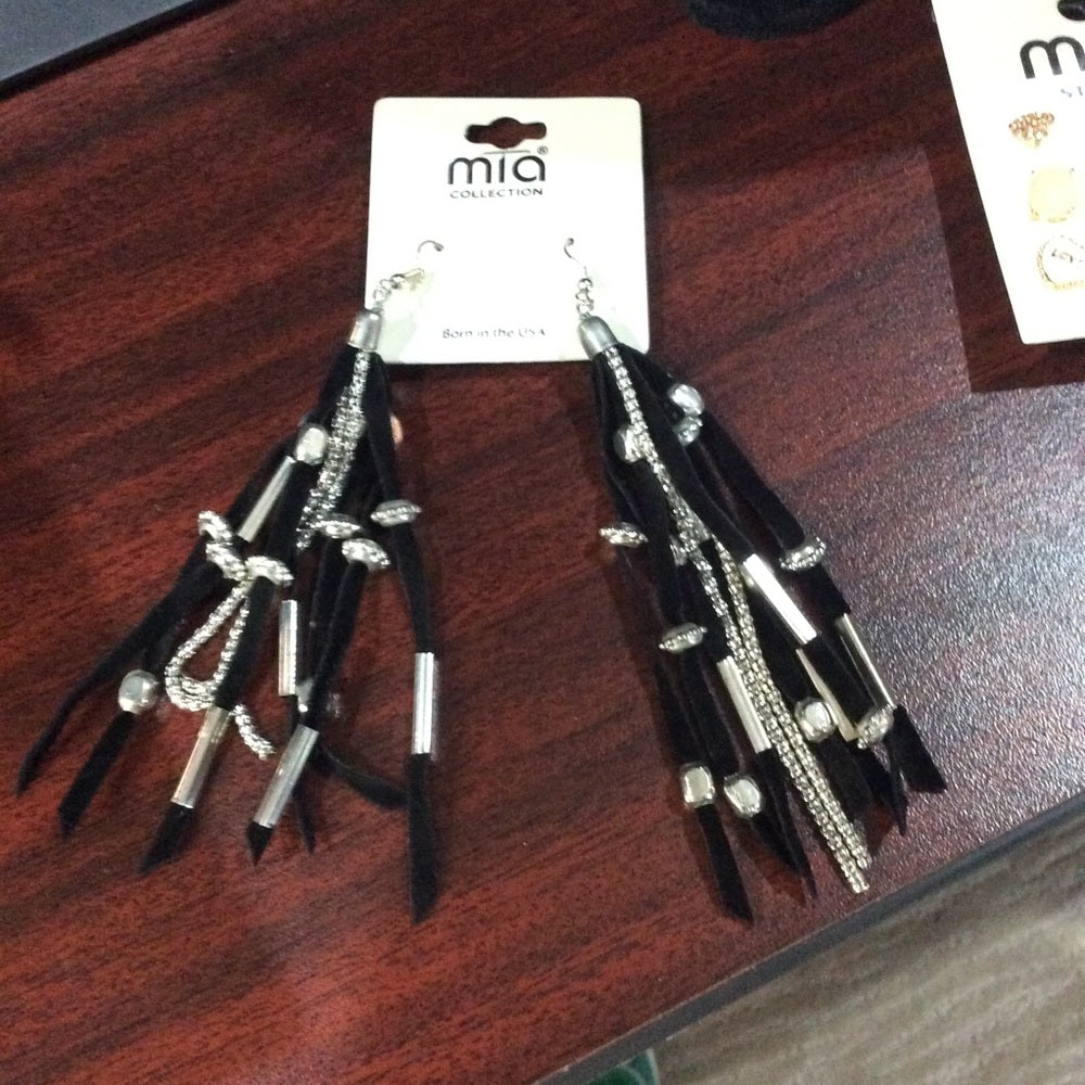 MIA Black and Silver Earrings