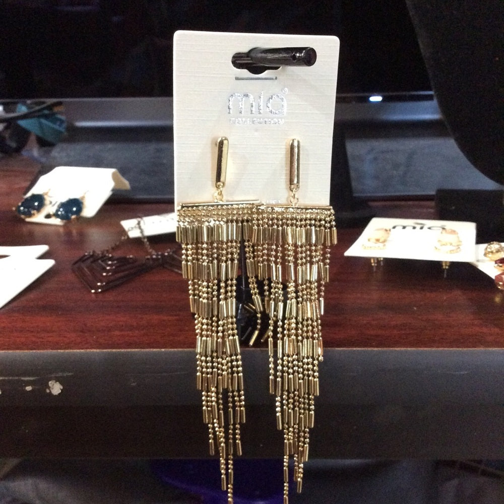 MIA Gold Chandelier Earrings Luxurious Statement Jewelry