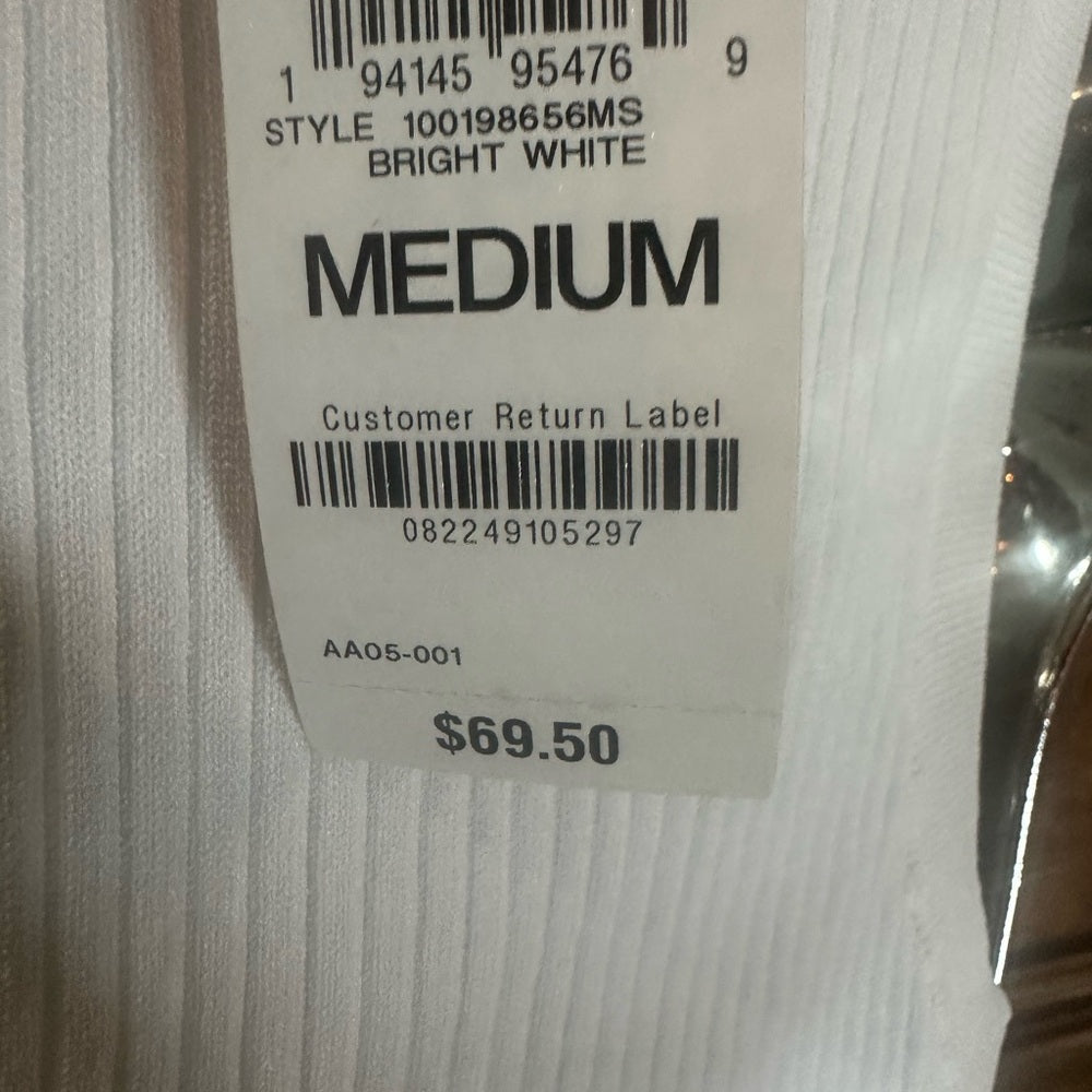 NWT SIZE M INC International Concepts Cream Ribbed Tank Top