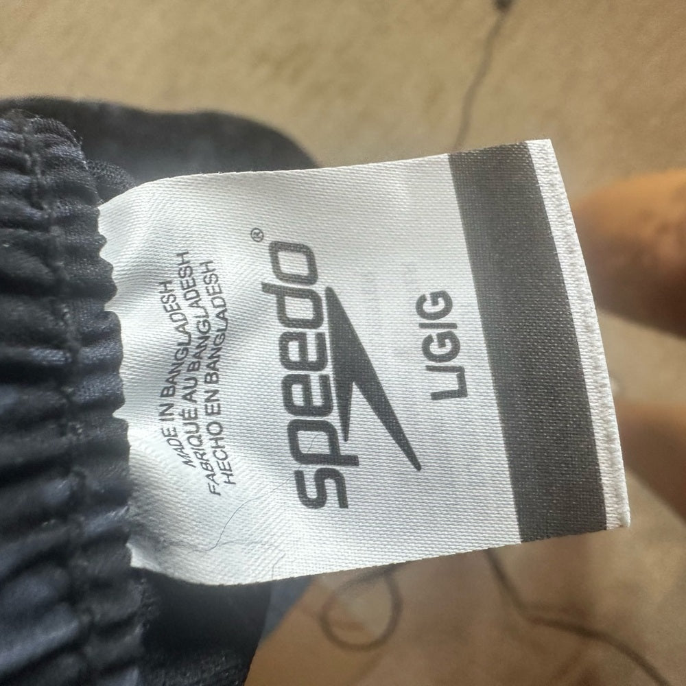 Speedo Black and White Knee-Length A-Line Skorts