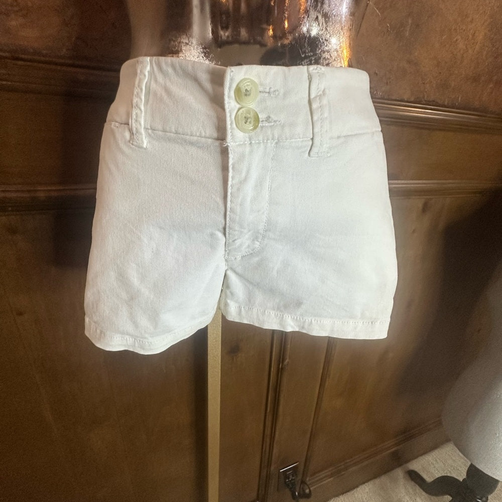 SIZE 12 American Eagle Outfitters White High Waist Shorts