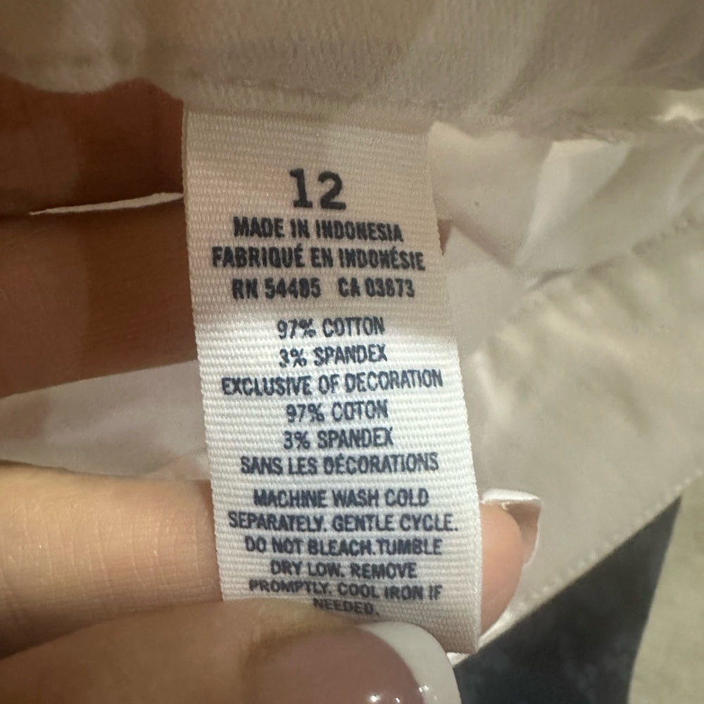 SIZE 12 American Eagle Outfitters White High Waist Shorts