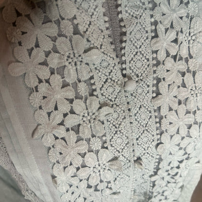 NWT SIZE L The Clothing Company White Boxy Embellished Button Down