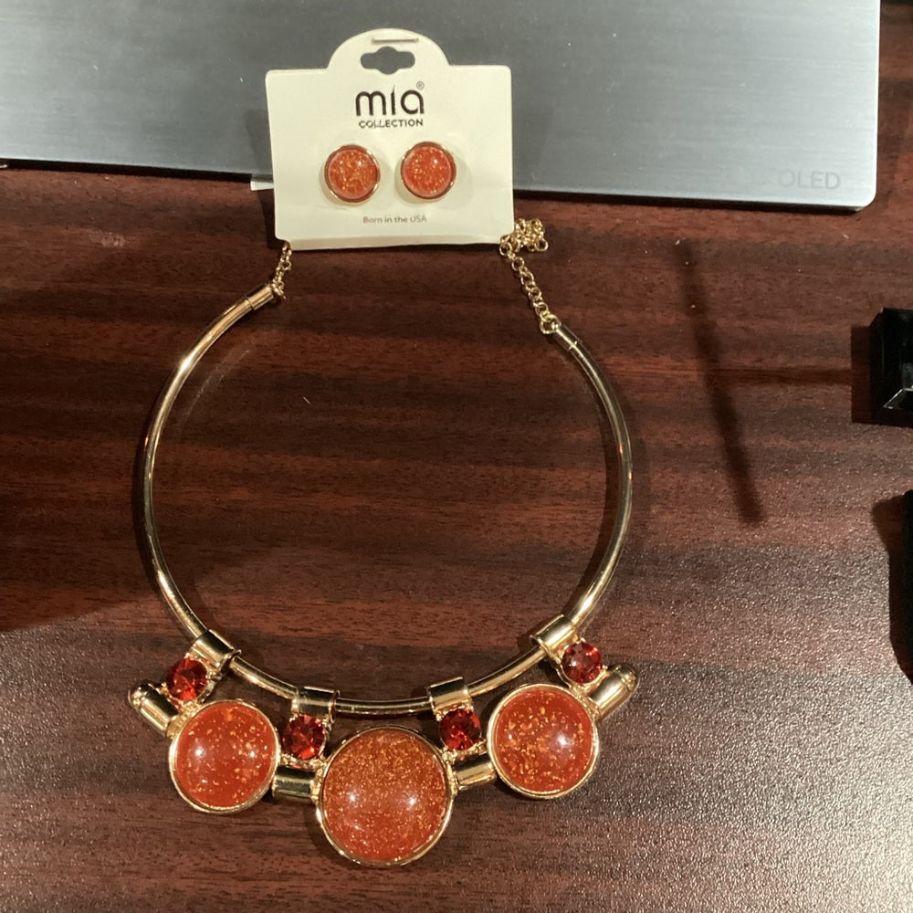 MIA Gold and Orange Necklace and Earrings set with Carnelian Stones