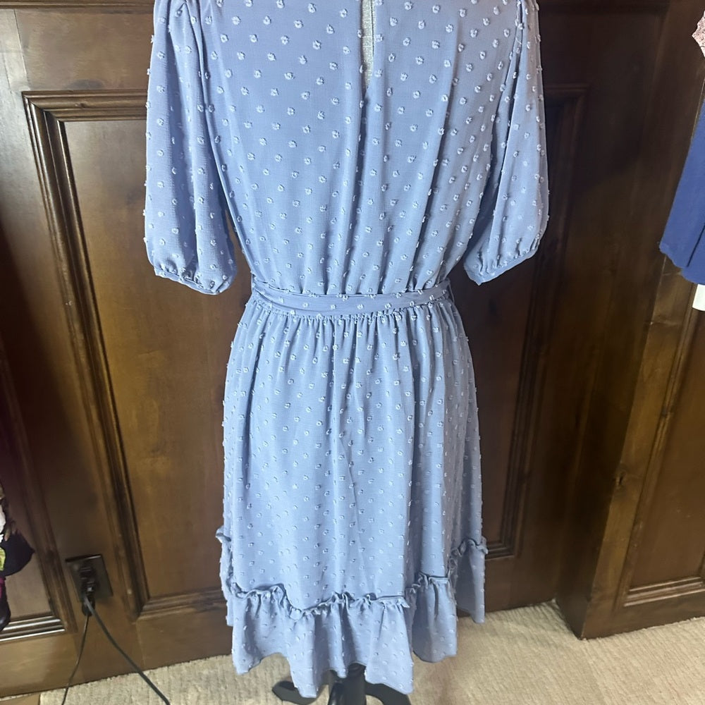 NWT SIZE M Blue Puff Sleeve Ruffled Midi Dress