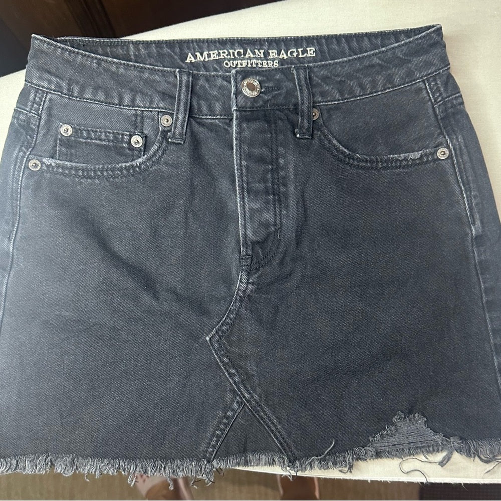 American Eagle Outfitters Black Asymmetrical Mini Skirt