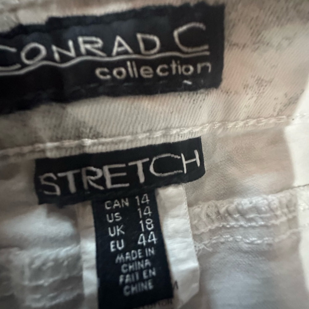 Modern Gray and White Camouflage Capris