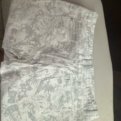 Modern Gray and White Camouflage Capris