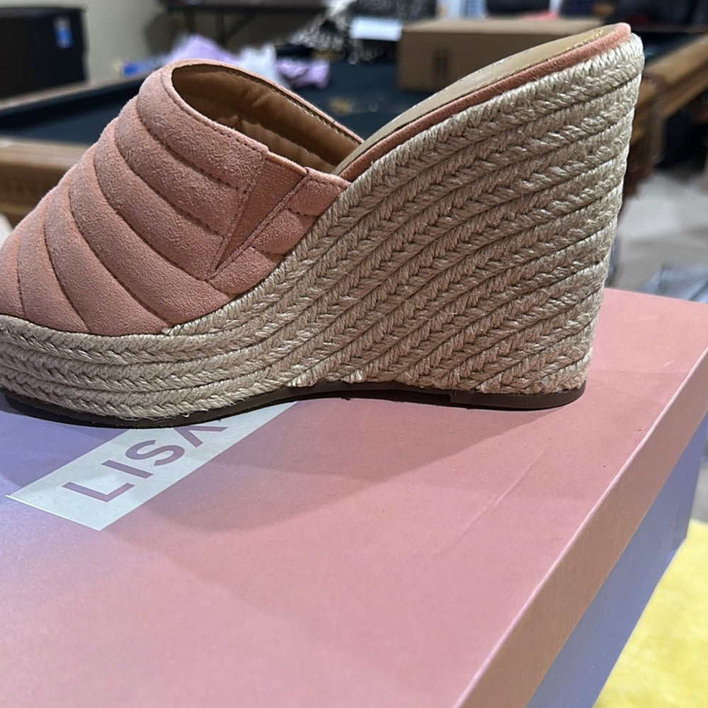 47. NEW SIZE 7.5 GOGO Pink Wedges for Effortless Elegance