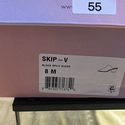 55. NEW SIZE 8M Chic Black Mules with Modern Appeal