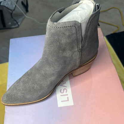 62. NEW SIZE 7M Gray Suede Ankle Booties with Pointed Toe