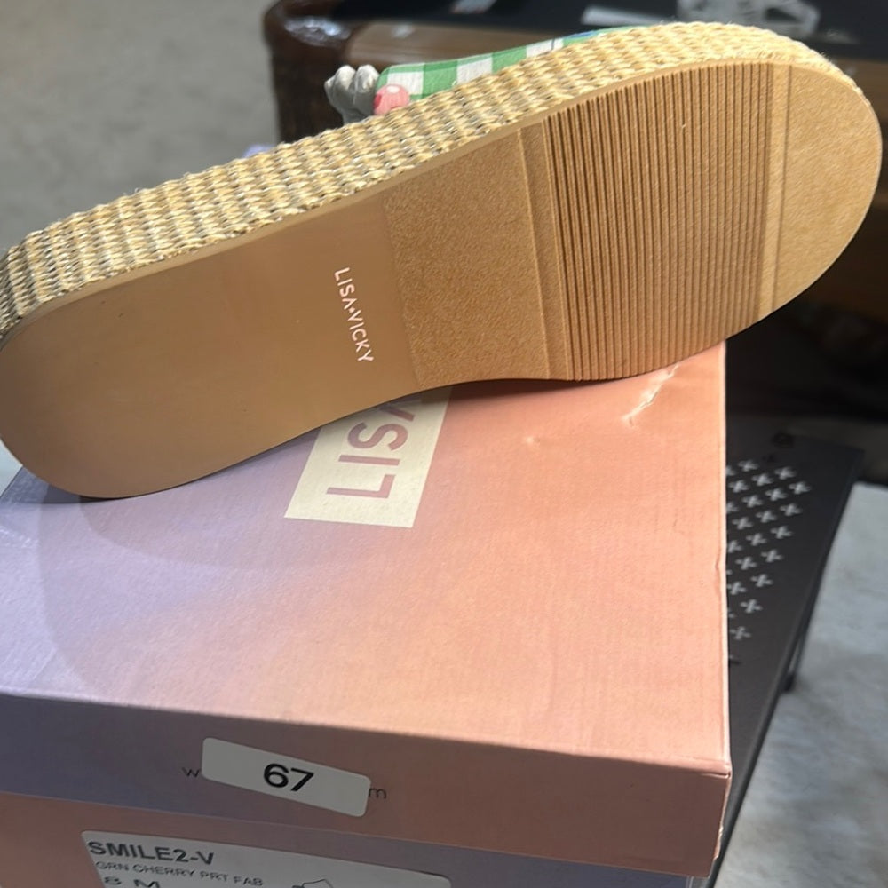 67. NEW SIZE 8 M Green and White Checkered Loafers with Vintage Flair