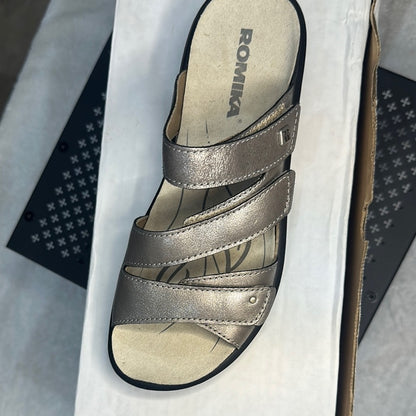 73. NEW SIZE 6-6.5/36 Romika Metallic Sandals