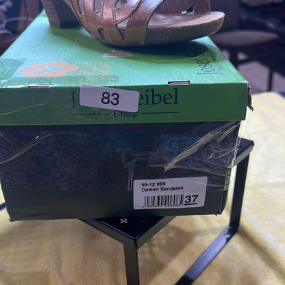 83. NEW SIZE 7-7.5/37 Josef Seibel Tan Sandals Elegant and Versatile
