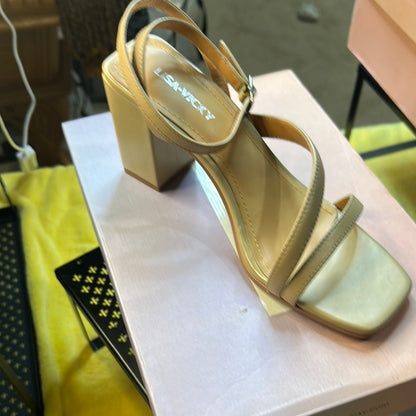 53.91.156.152.150.149. NEW SIZE Various Elegant Cream Heels with Strappy Design