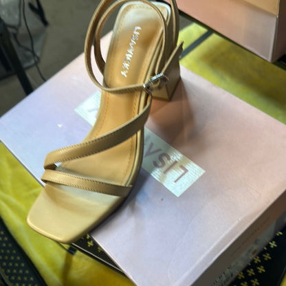 53.91.156.152.150.149. NEW SIZE Various Elegant Cream Heels with Strappy Design