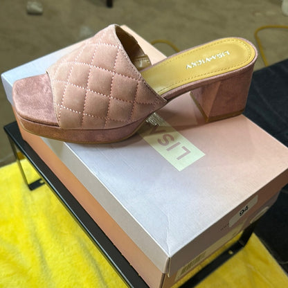 94. 168. NEW SIZE 7 M Pink Quilted Mules with Square Toe and Block Heel