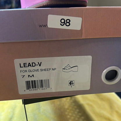 98. NEW SIZE 7M Chic Pink Quilted Mules with Flat Comfort