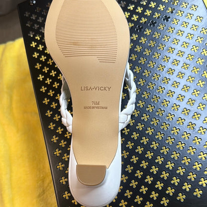 112. NEW SIZE 7.5 White Sandals with Elegant Design and Comfort