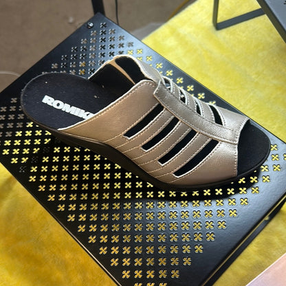 113. NEW SIZE 6.5-7/37 Romika Silver Women's Sandals