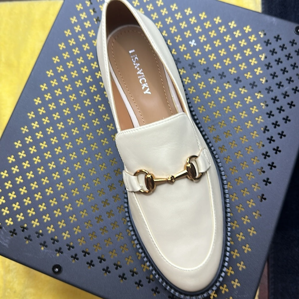 114.115.60.61. New SIZE Various Elegant Cream and Gold Mules.