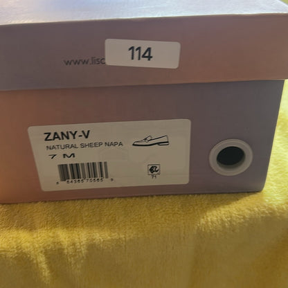 114.115.60.61. New SIZE Various Elegant Cream and Gold Mules.