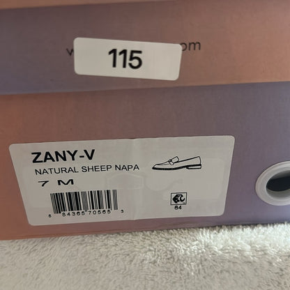 114.115.60.61. New SIZE Various Elegant Cream and Gold Mules.