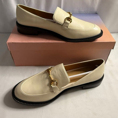 114.115.60.61. New SIZE Various Elegant Cream and Gold Mules.